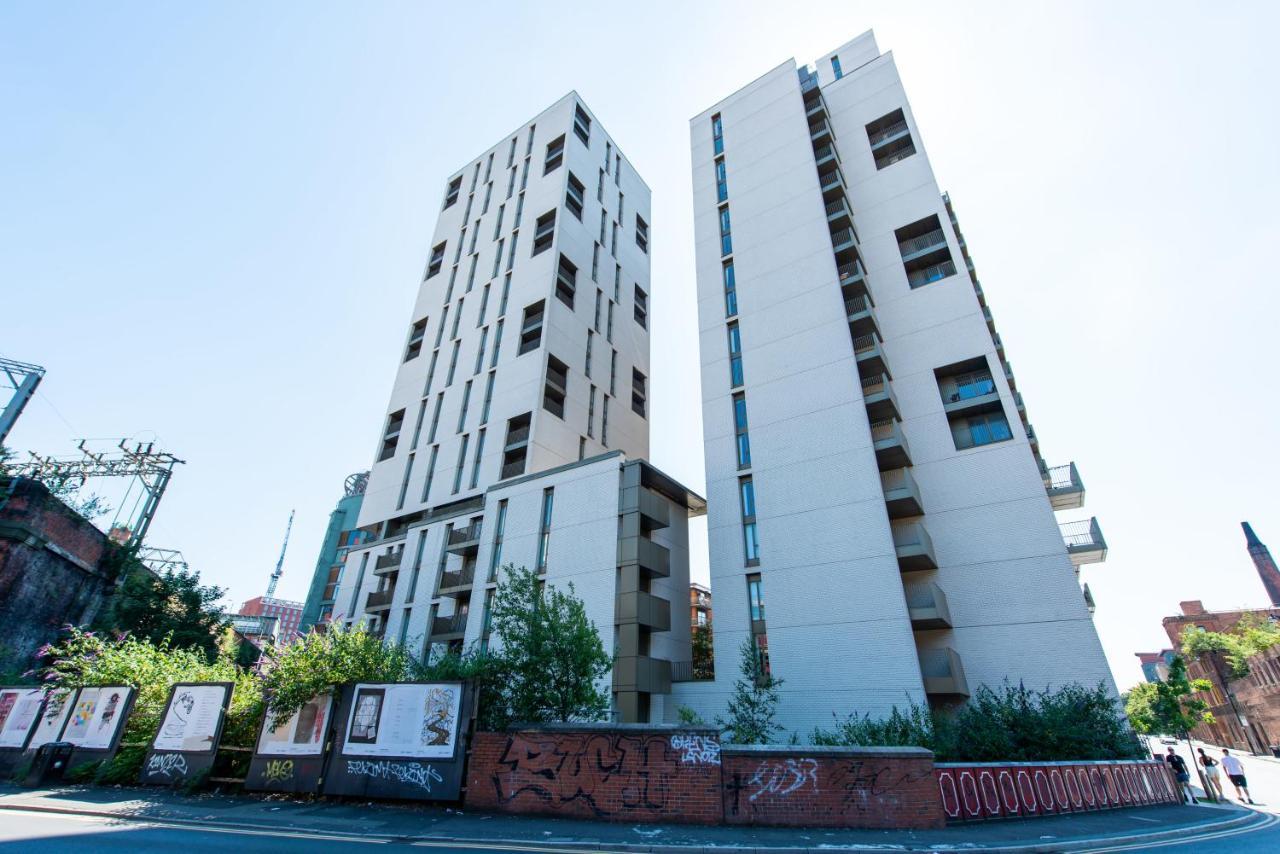 The Assembly Manchester Oasis Holding Exterior photo